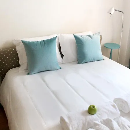 Apartment Dreams City *